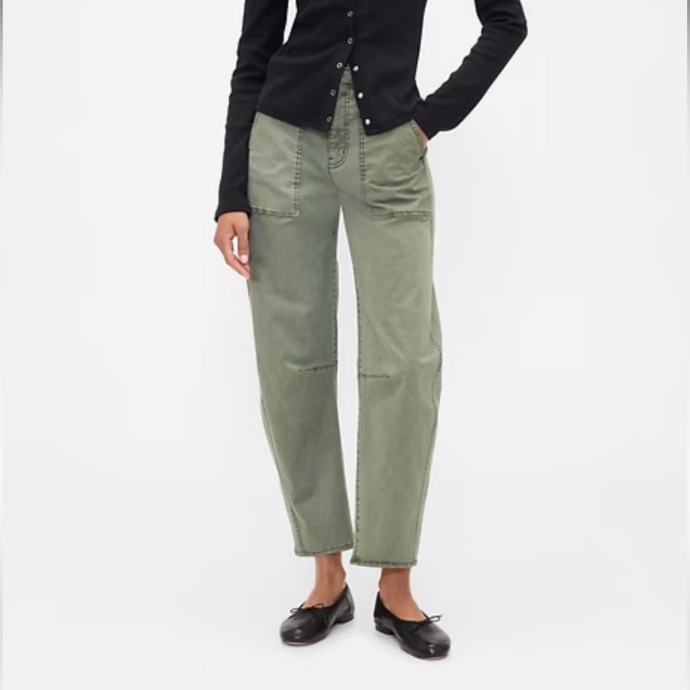 GAP High Rise Barrel Khakis